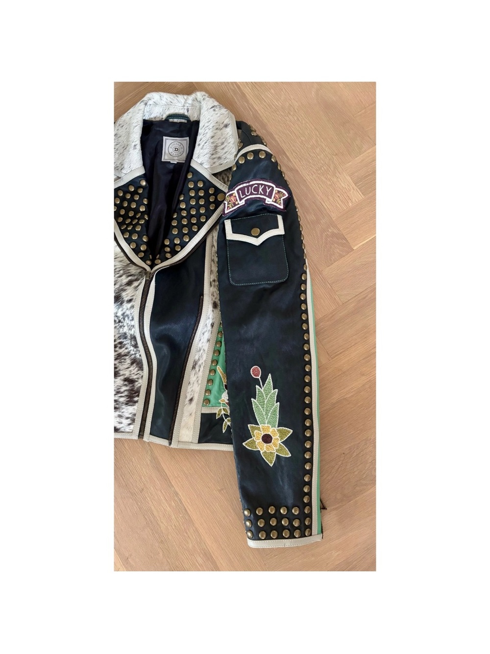 Double D Ranch Midnight Cowboy studded Embroidered Leather
Biker Jacket RTL 1295 - Picture 6 of 12